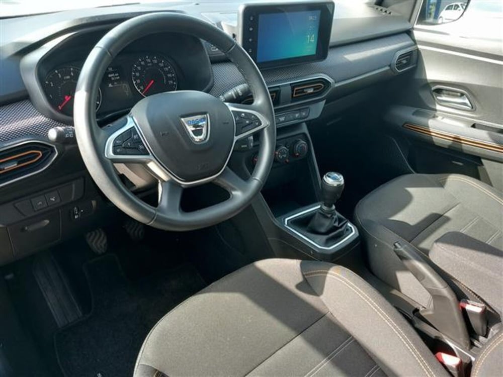 Dacia Sandero usata a Firenze (8)