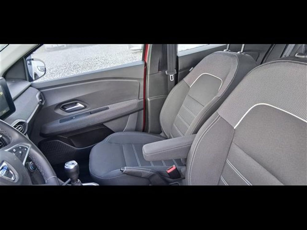 Dacia Sandero usata a Firenze (9)