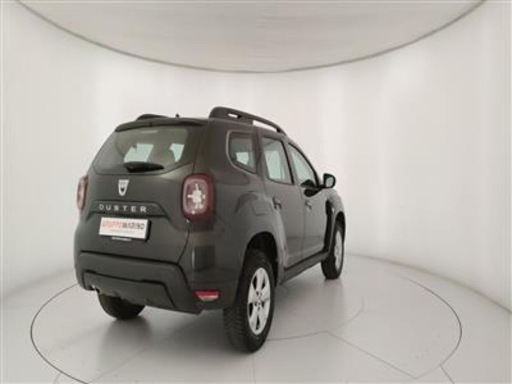 Dacia Duster usata a Bari (7)
