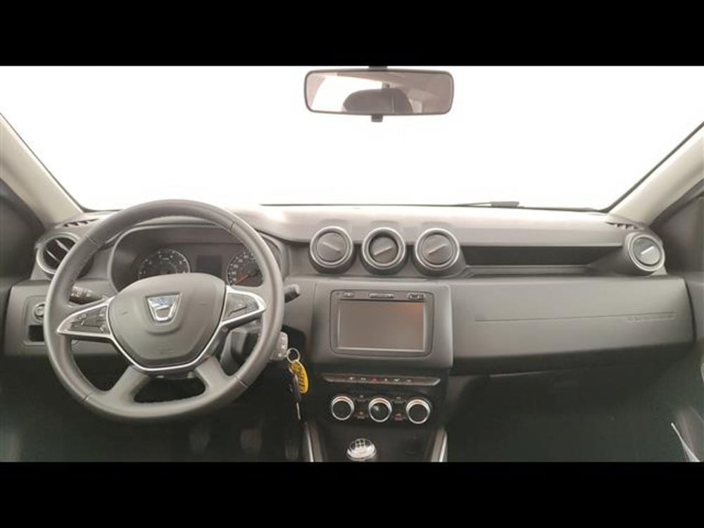 Dacia Duster usata a Milano (11)