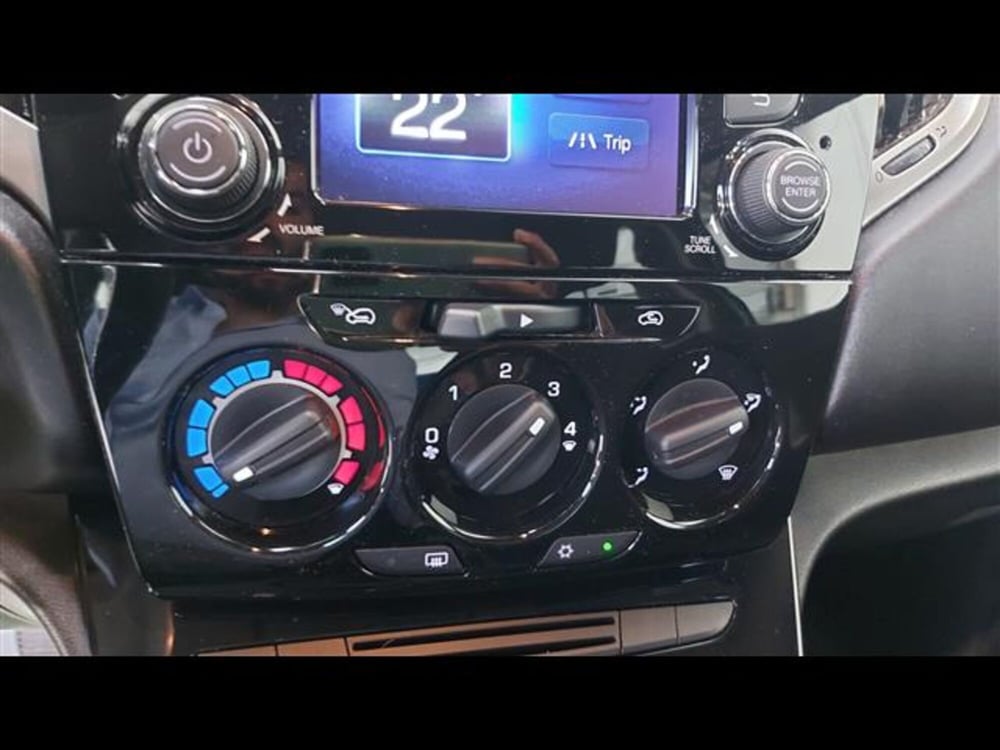 Lancia Ypsilon usata a Asti (14)