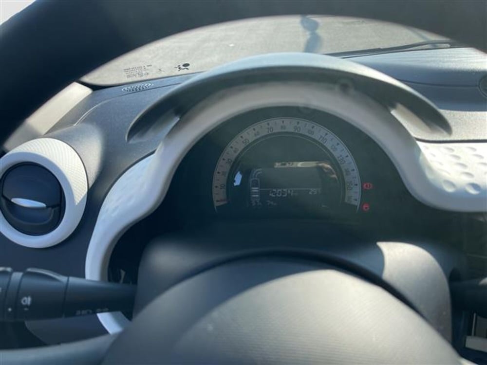 Renault Twingo nuova a Bologna (15)
