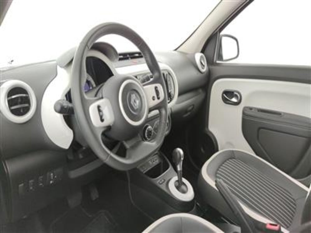 Renault Twingo usata a Bari (14)