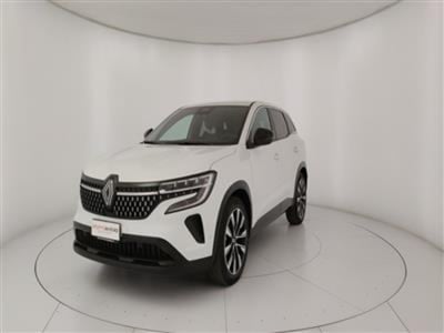 Renault Austral 1.2 full hybrid Techno 200cv auto del 2023 usata a Bari
