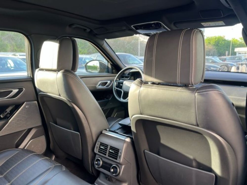 Land Rover Range Rover Velar usata a Lecce (10)