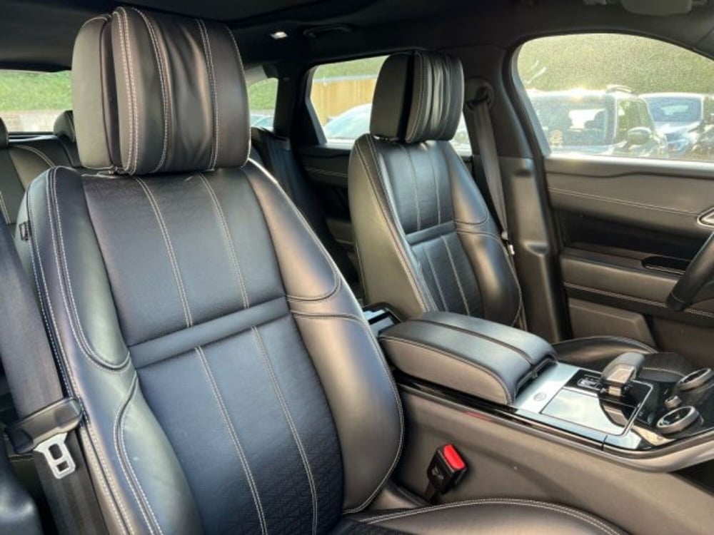 Land Rover Range Rover Velar usata a Lecce (11)