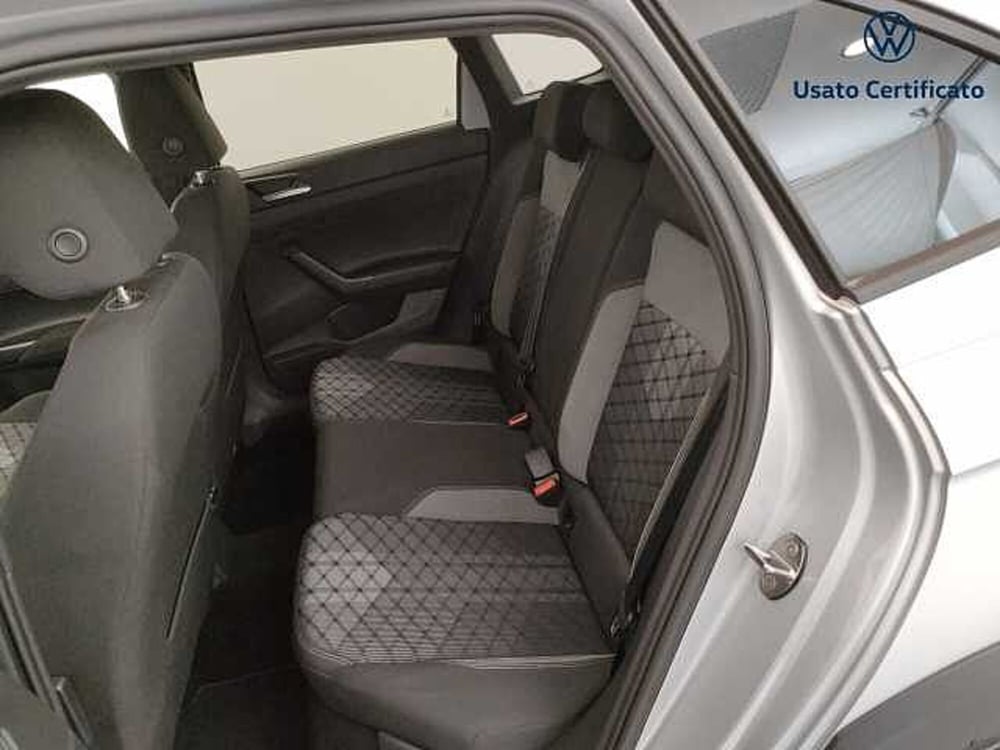 Volkswagen Taigo usata a Varese (11)