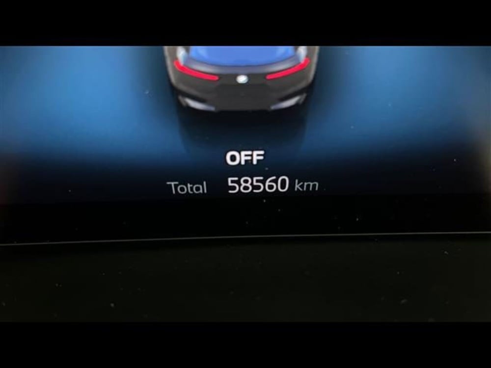BMW iX usata a Firenze (10)