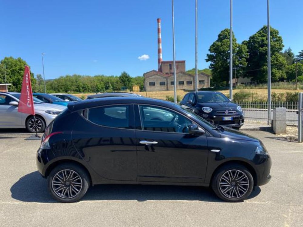 Lancia Ypsilon usata a Firenze (3)