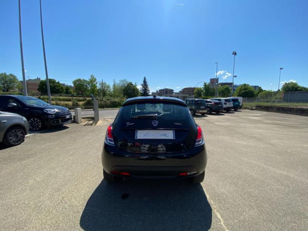 Lancia Ypsilon usata a Firenze (4)
