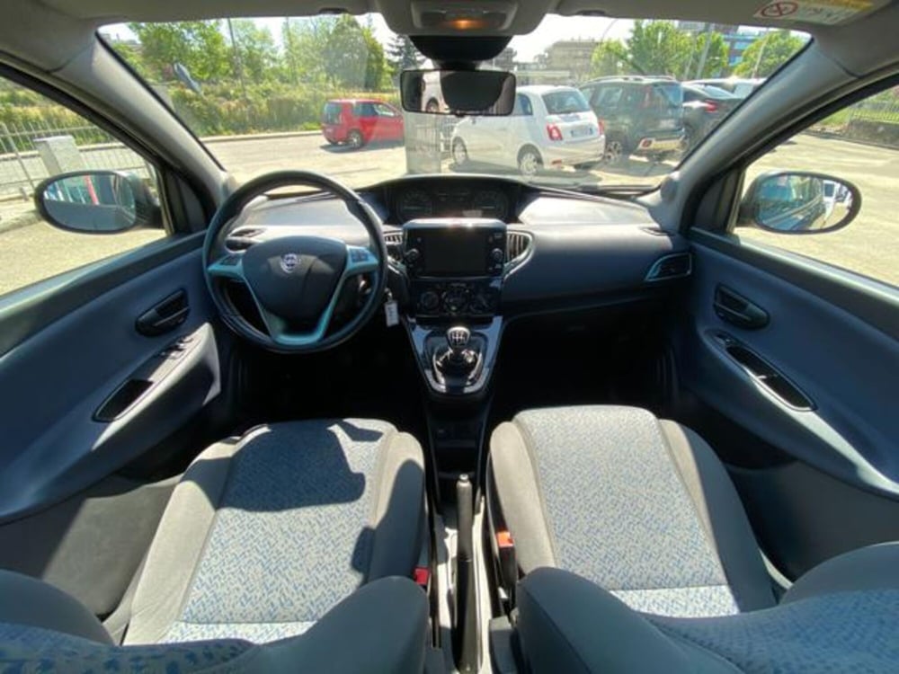 Lancia Ypsilon usata a Firenze (7)