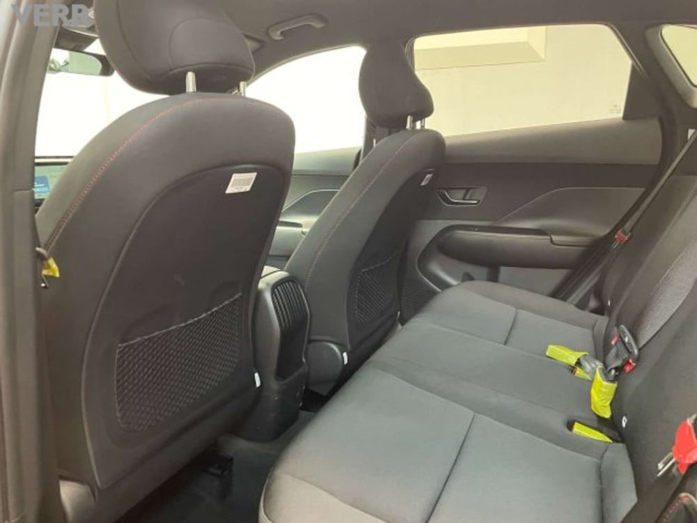 Hyundai Kona nuova a Milano (12)