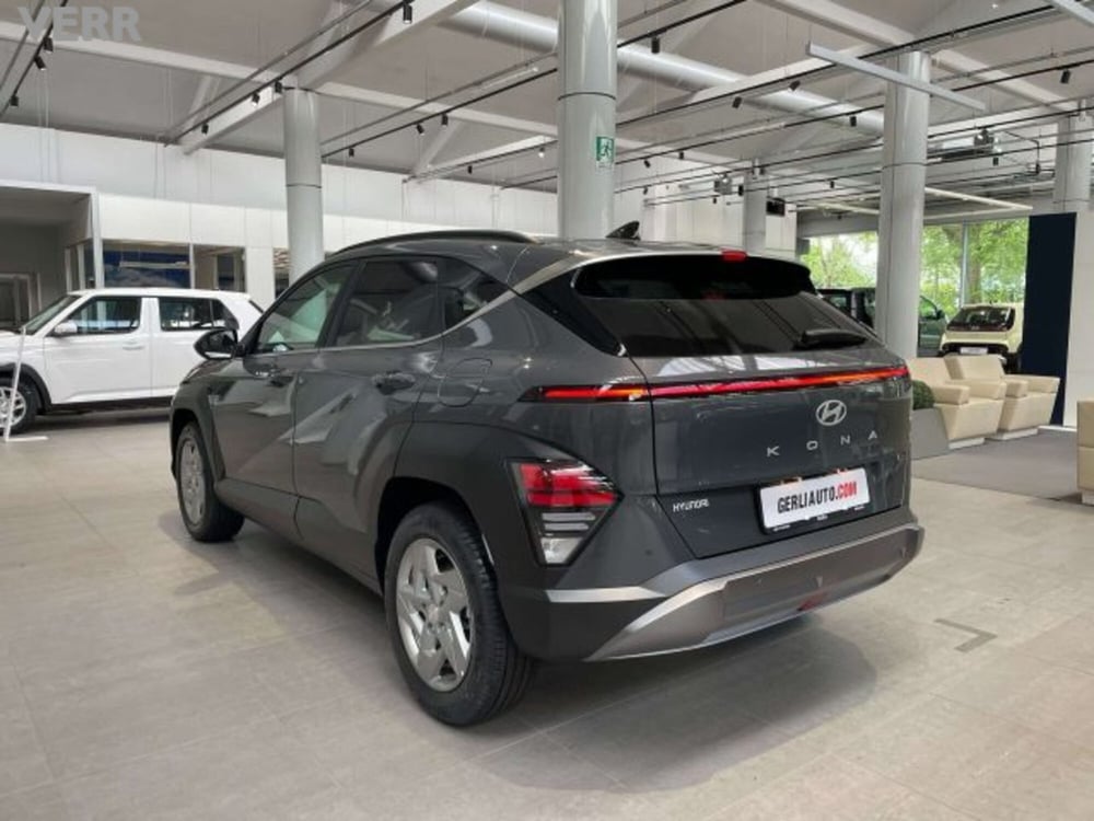 Hyundai Kona nuova a Milano (6)