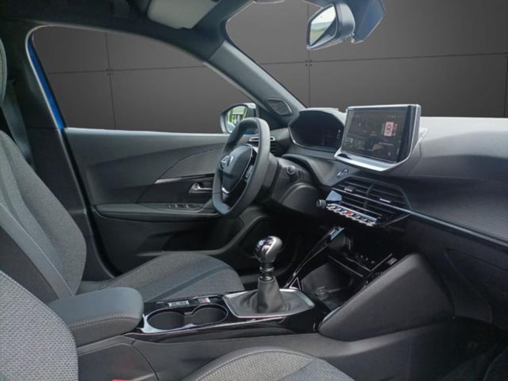 Peugeot 2008 usata a Milano (11)