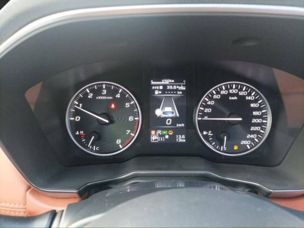 Subaru Outback nuova a Milano (19)