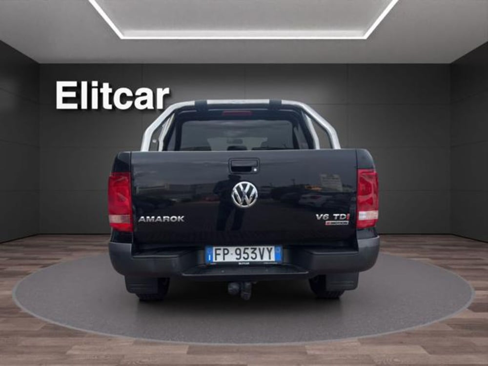 Volkswagen Veicoli Commerciali Amarok usata a Milano (7)
