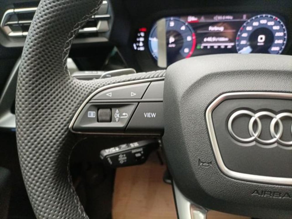 Audi A3 Sportback nuova a Milano (15)