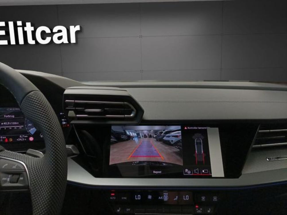 Audi A3 Sportback nuova a Milano (18)