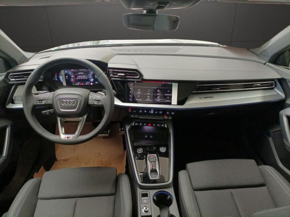 Audi A3 Sportback nuova a Milano (9)