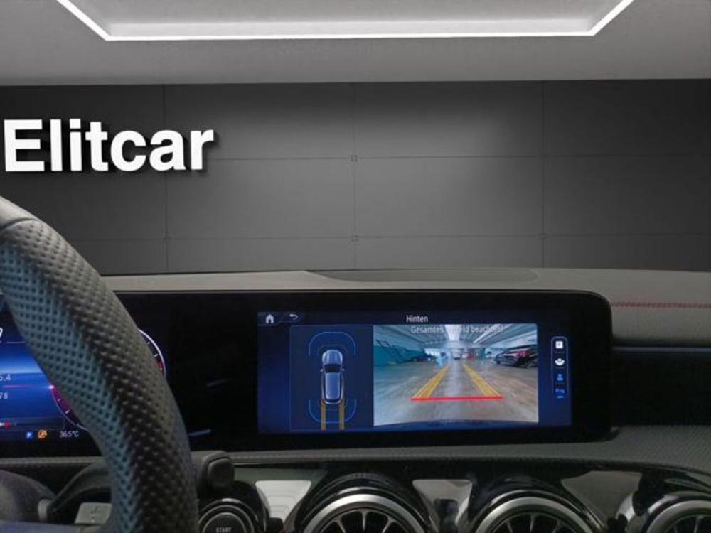 Mercedes-Benz CLA Shooting Brake usata a Milano (15)
