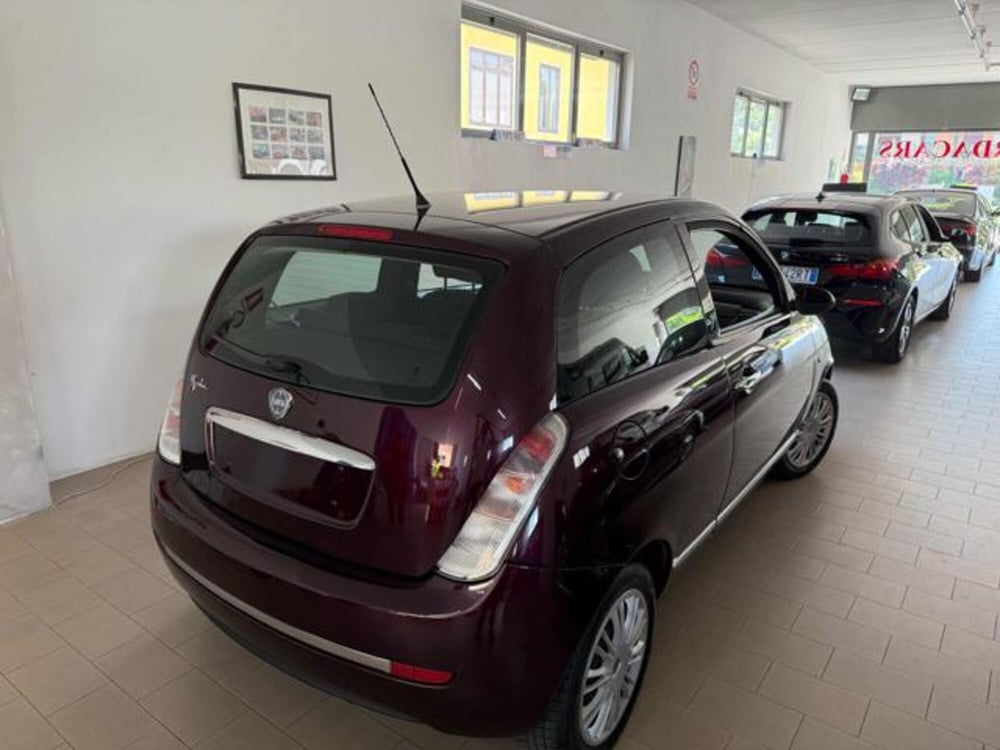 Lancia Ypsilon usata a Brescia (10)
