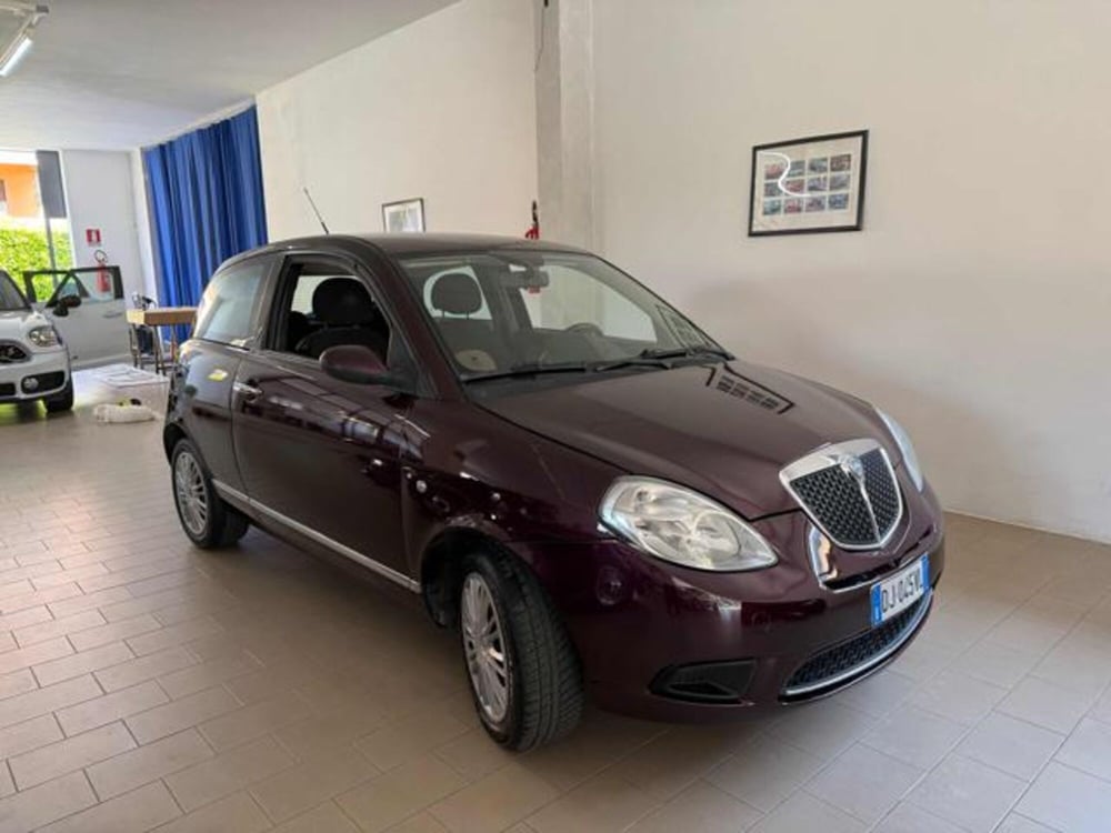 Lancia Ypsilon usata a Brescia (2)