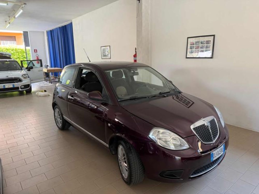 Lancia Ypsilon usata a Brescia (4)