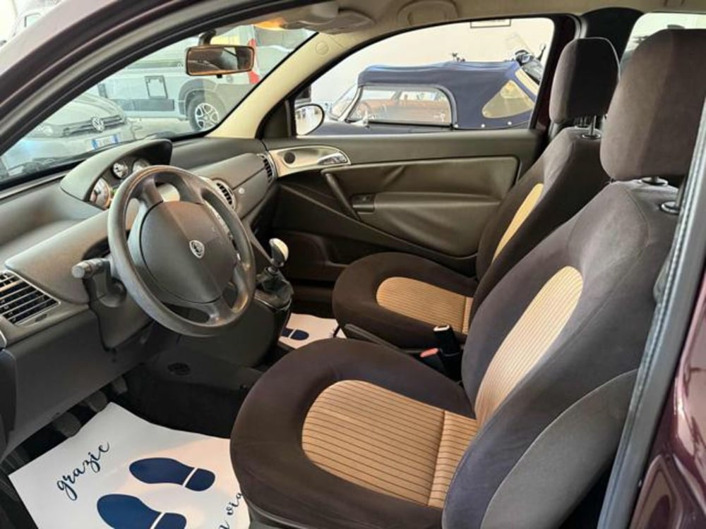 Lancia Ypsilon usata a Brescia (6)