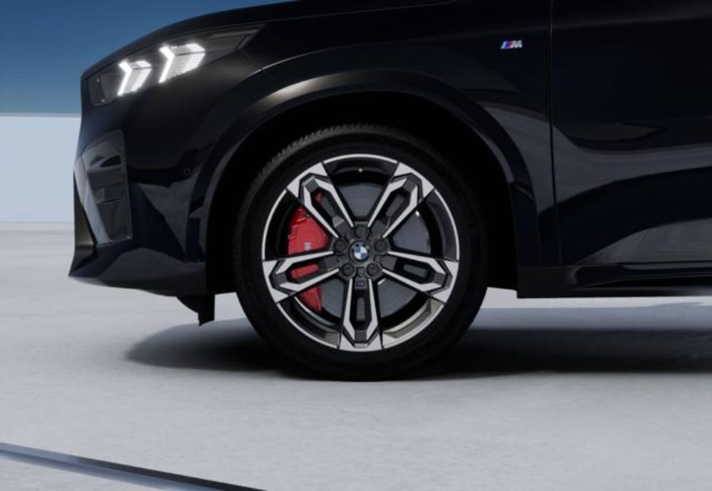 BMW X2 nuova a Modena (7)