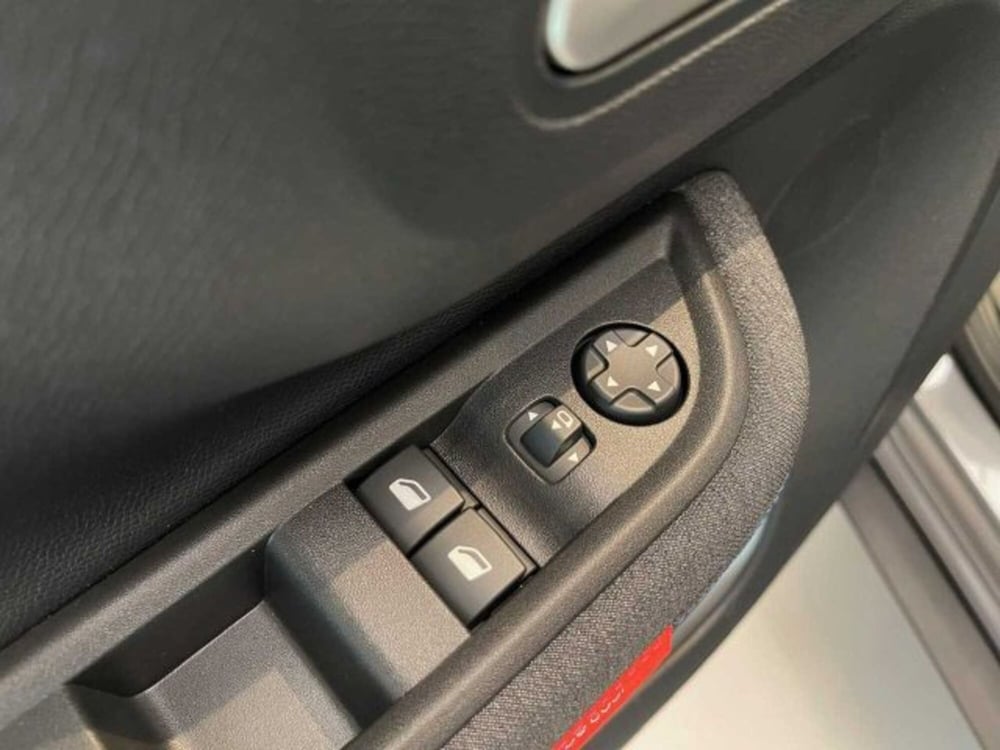 Citroen C3 Aircross nuova a Sondrio (18)