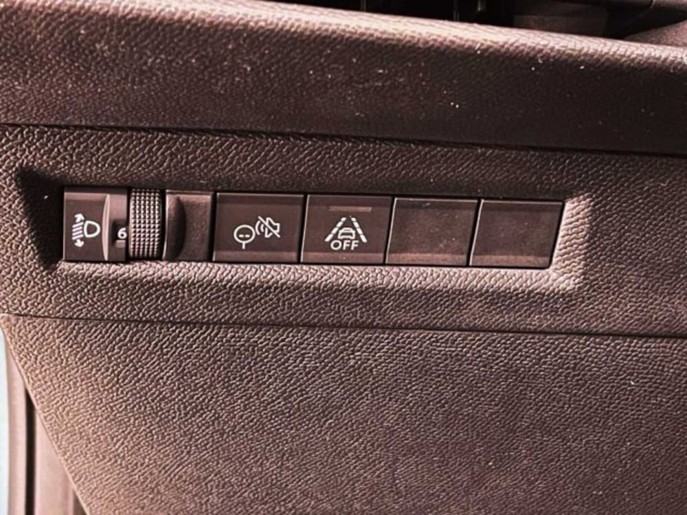 Opel Frontera nuova a Sondrio (19)