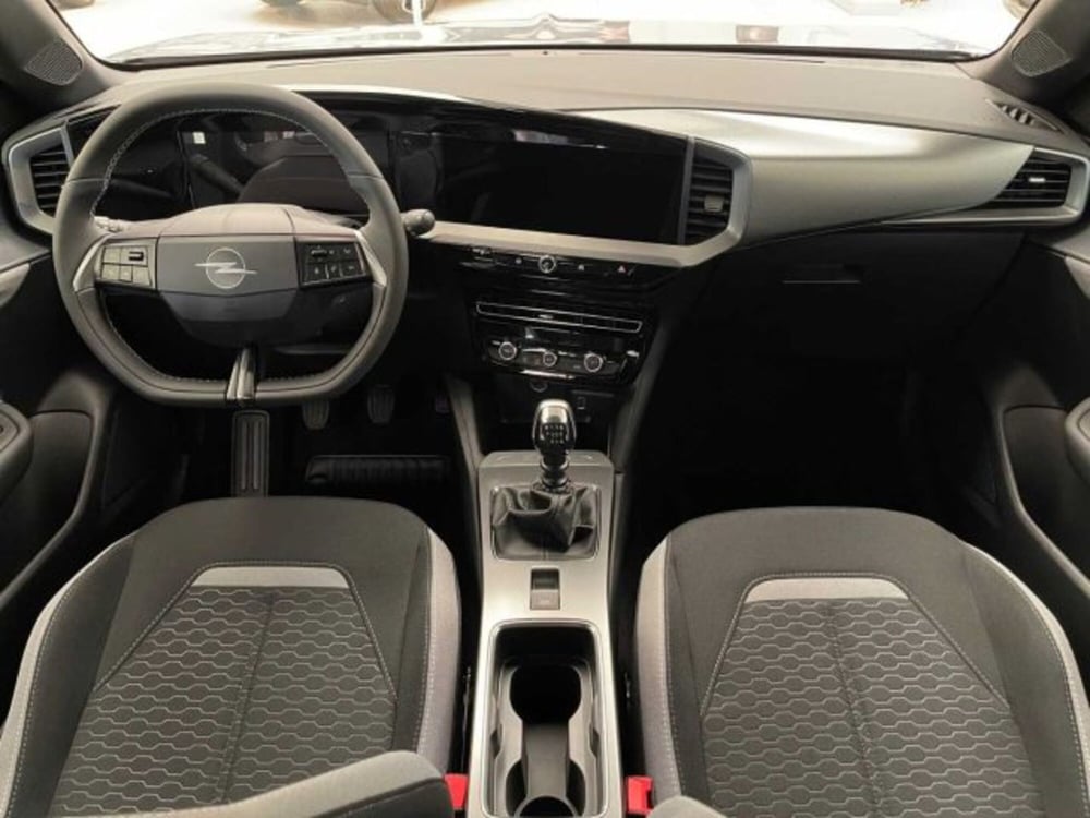 Opel Mokka nuova a Sondrio (12)