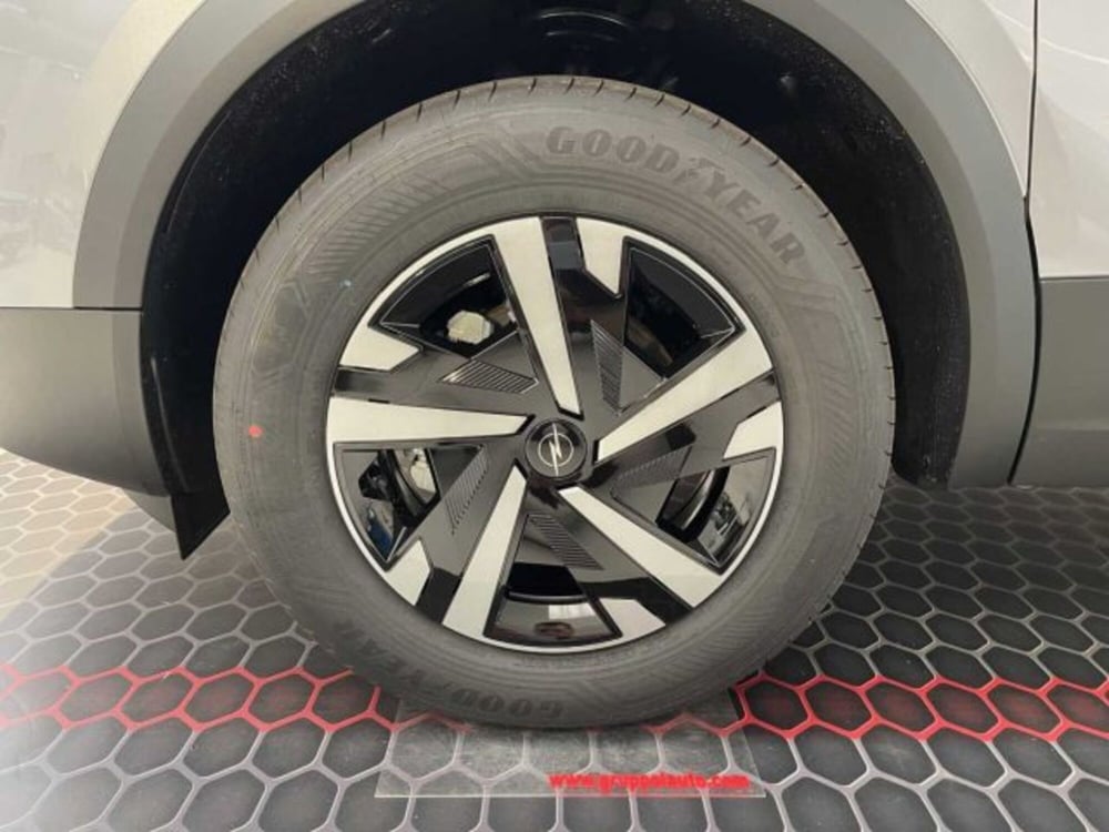 Opel Mokka nuova a Sondrio (9)