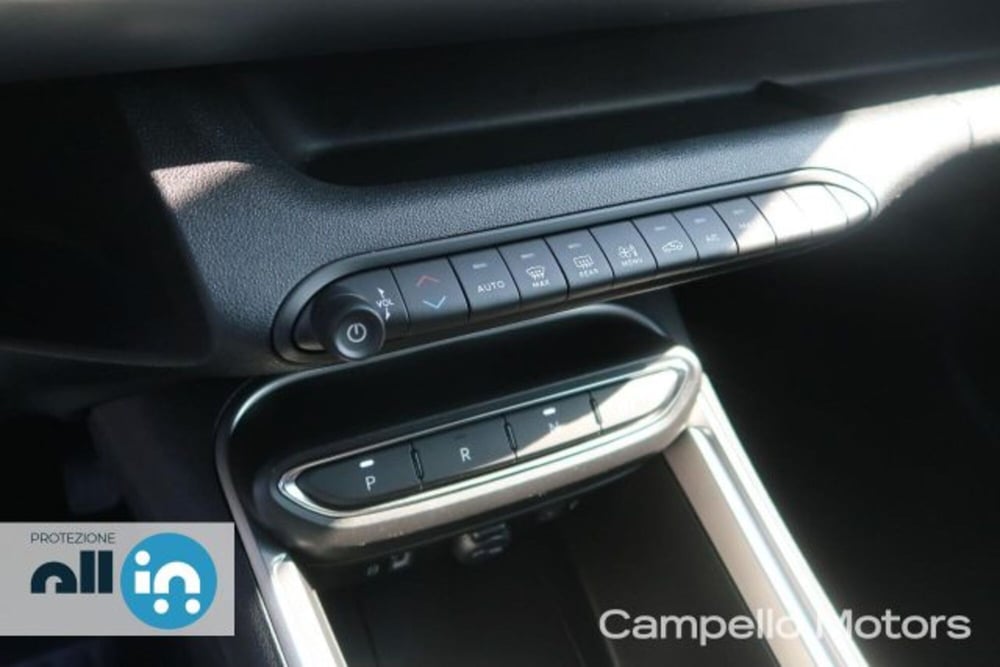Jeep Avenger nuova a Venezia (10)