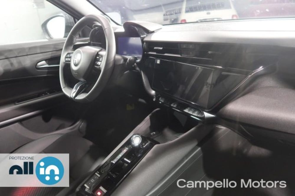 Alfa Romeo Junior nuova a Venezia (14)
