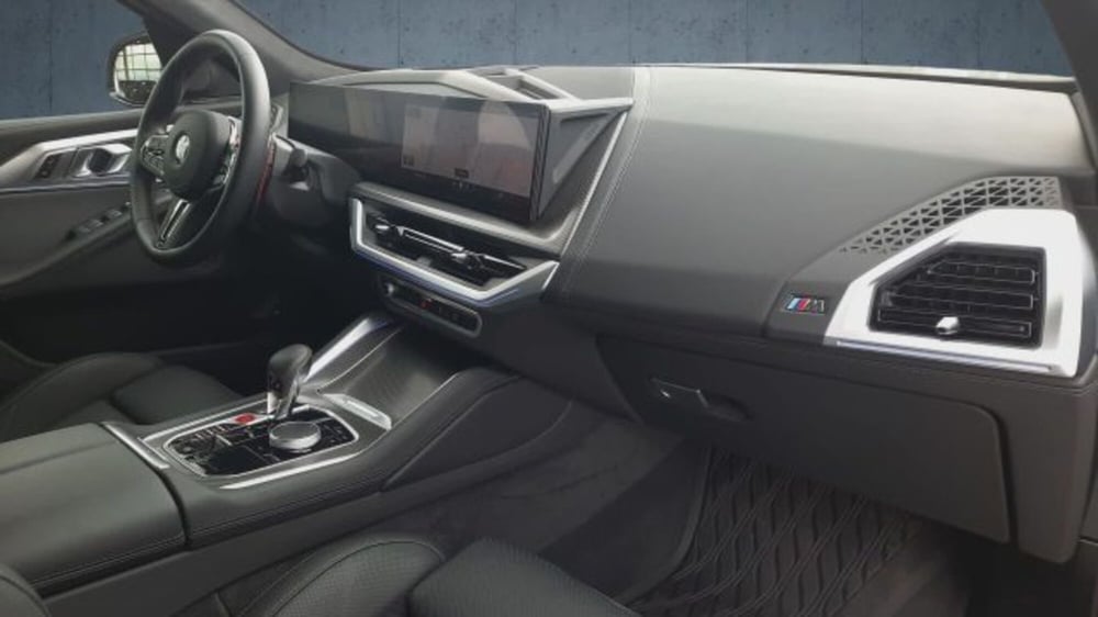 BMW XM usata a Verona (10)