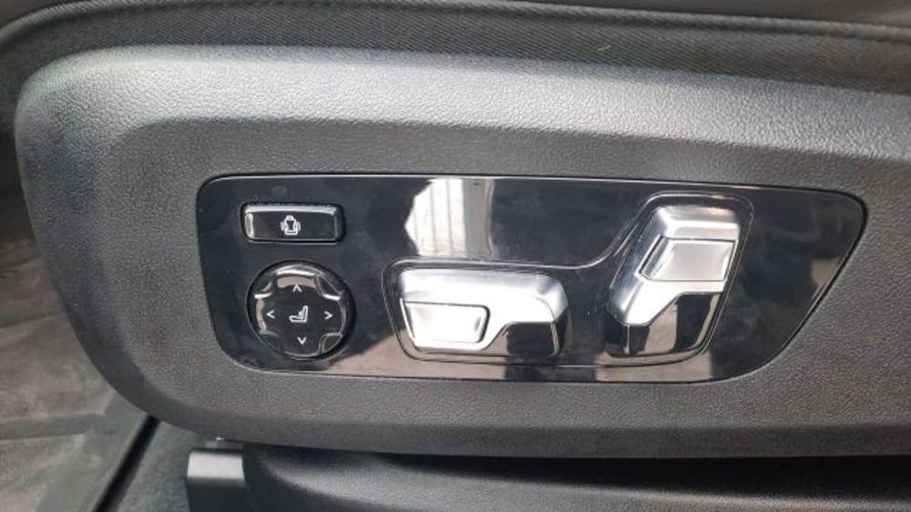 BMW XM usata a Verona (8)