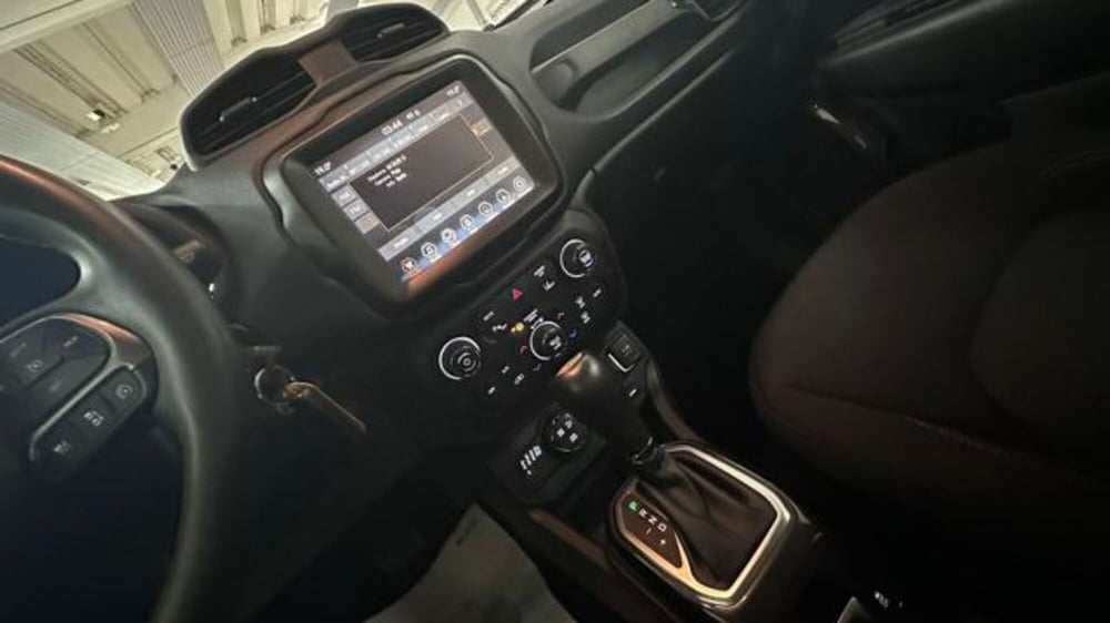 Jeep Renegade usata a Reggio Emilia (17)