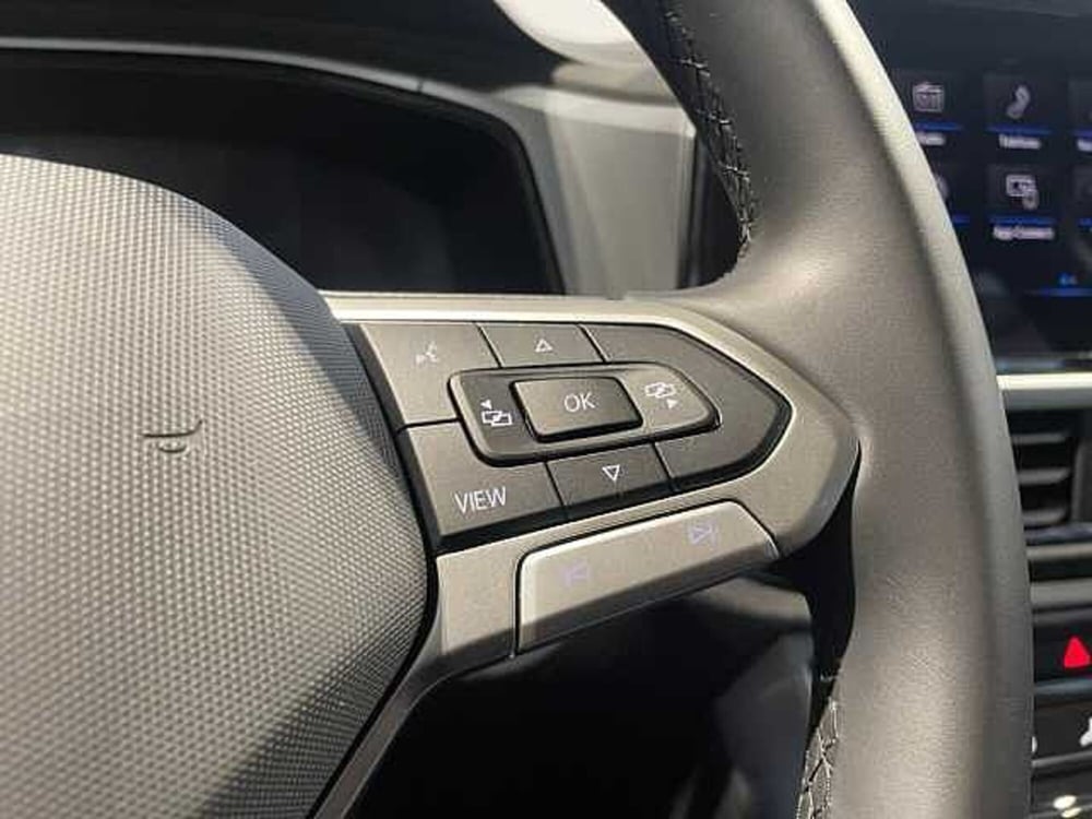 Volkswagen T-Roc usata a Ravenna (17)