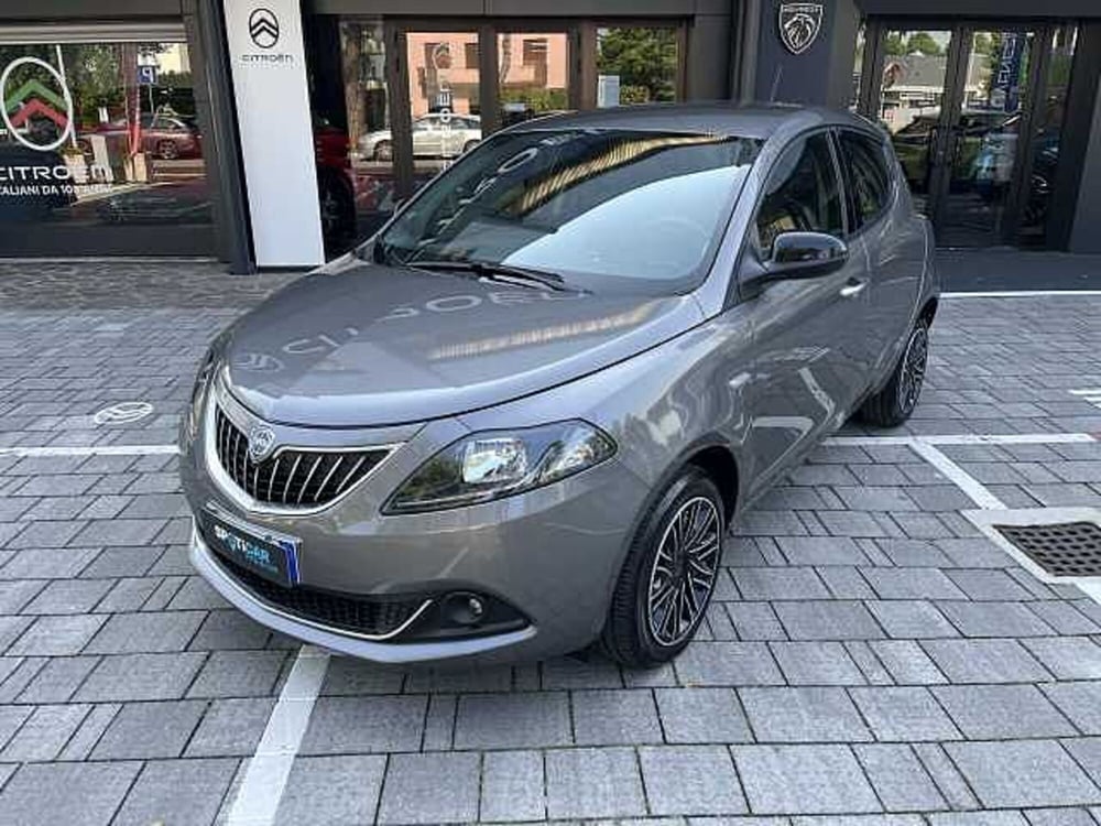 Lancia Ypsilon usata a Venezia (16)