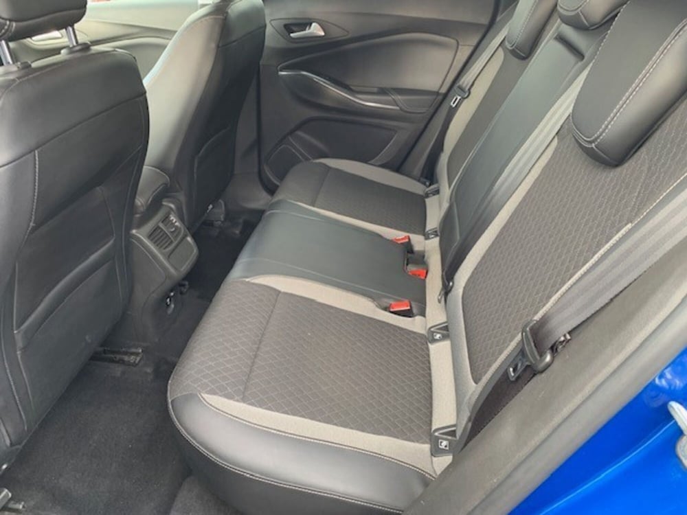 Opel Grandland X usata a Catania (17)