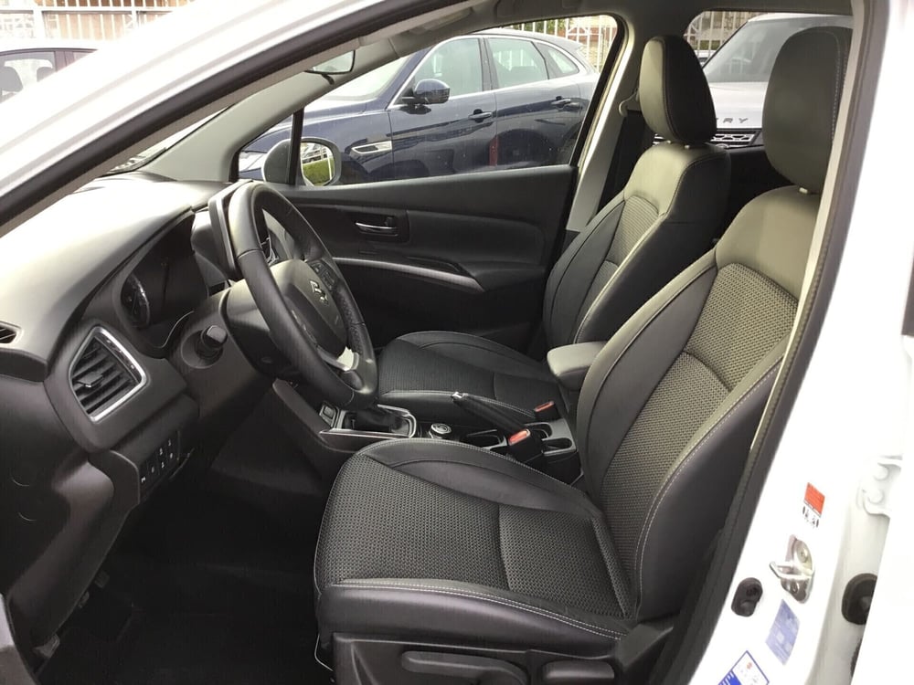 Suzuki S-Cross usata a Napoli (5)