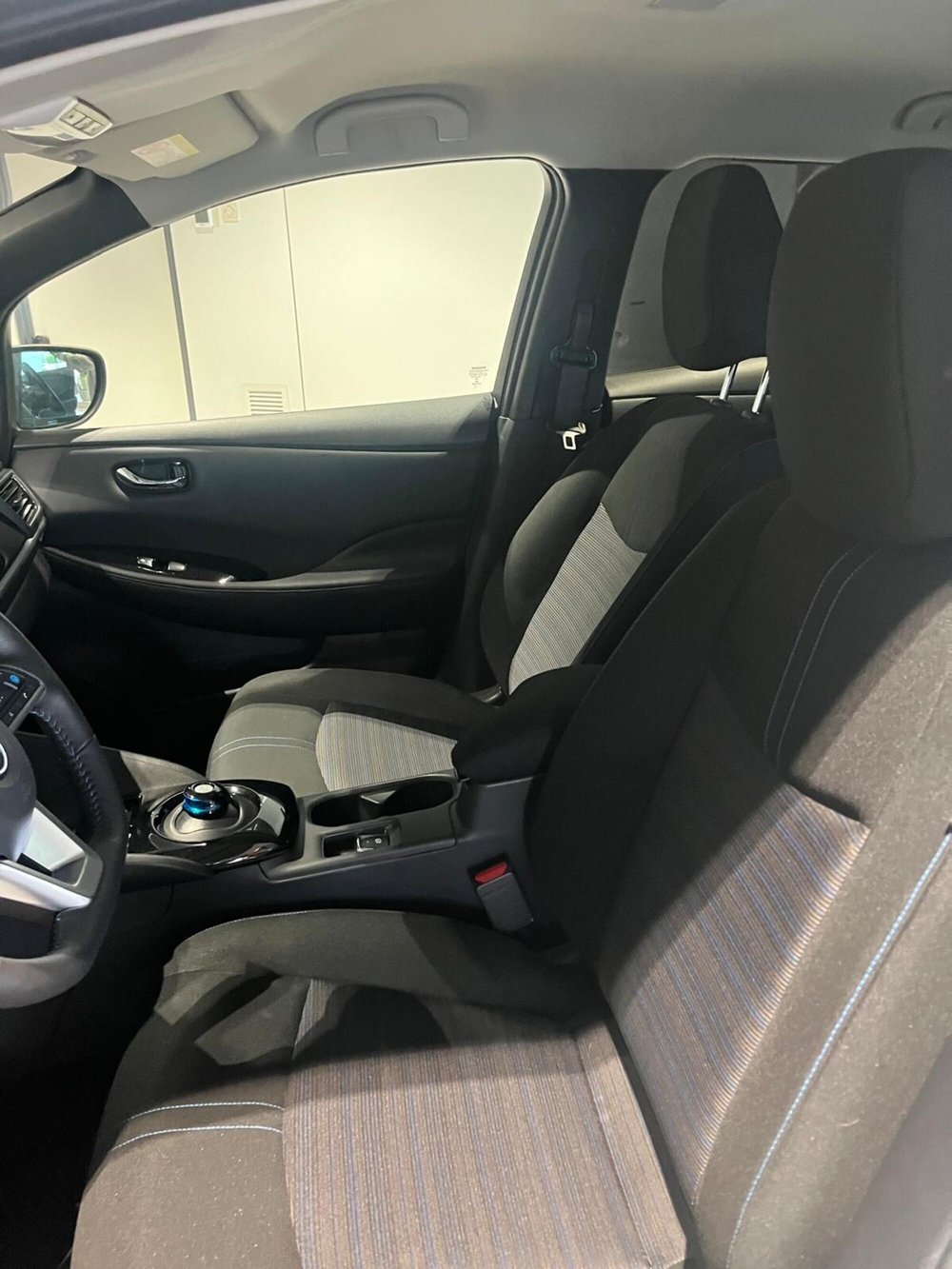 Nissan Leaf nuova a Cagliari (11)