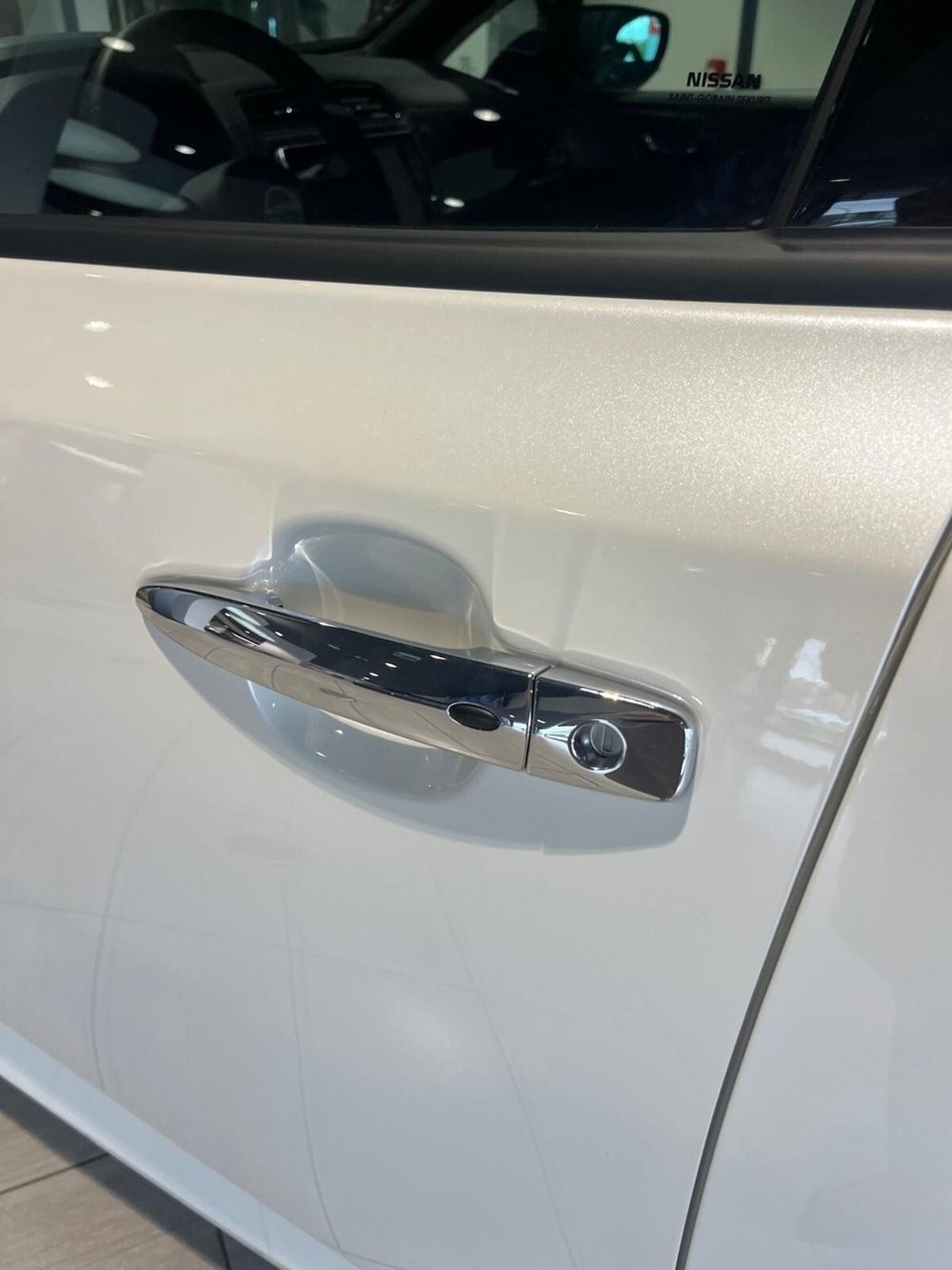 Nissan Leaf nuova a Cagliari (5)