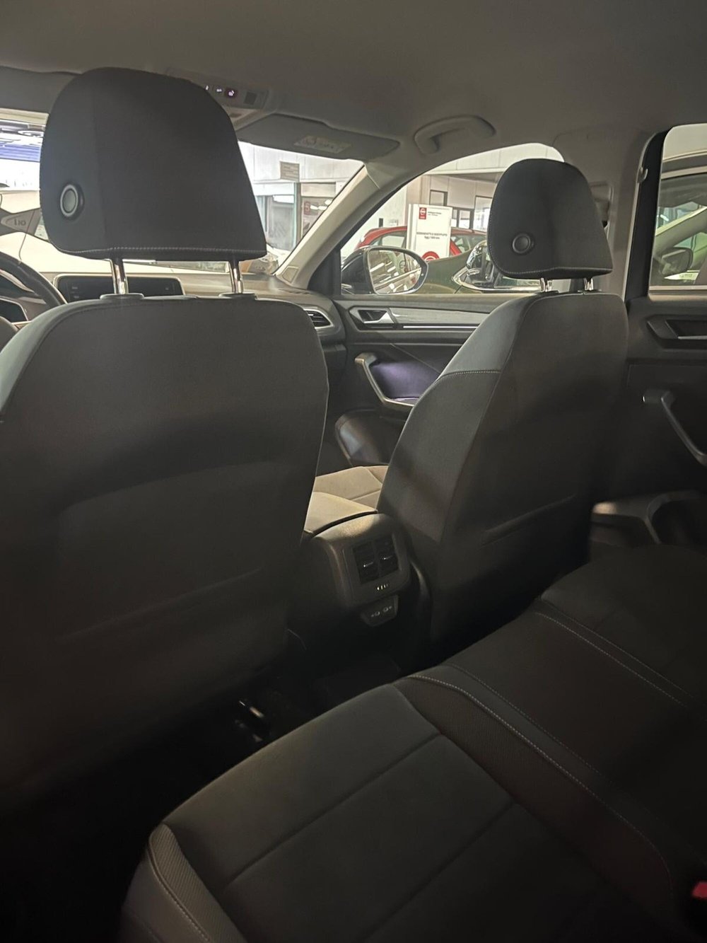 Volkswagen T-Roc usata a Cagliari (18)