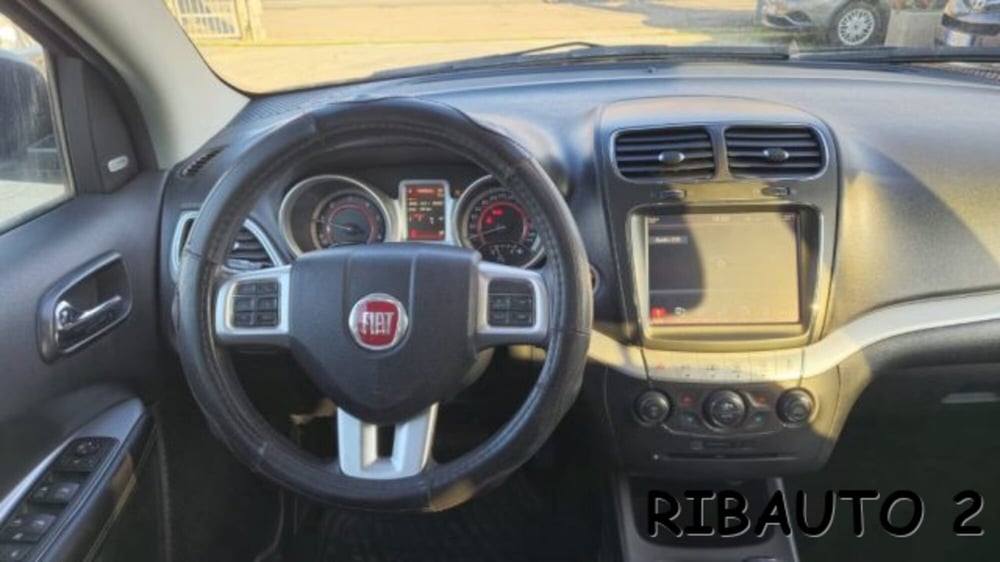 Fiat Freemont usata a Cuneo (18)