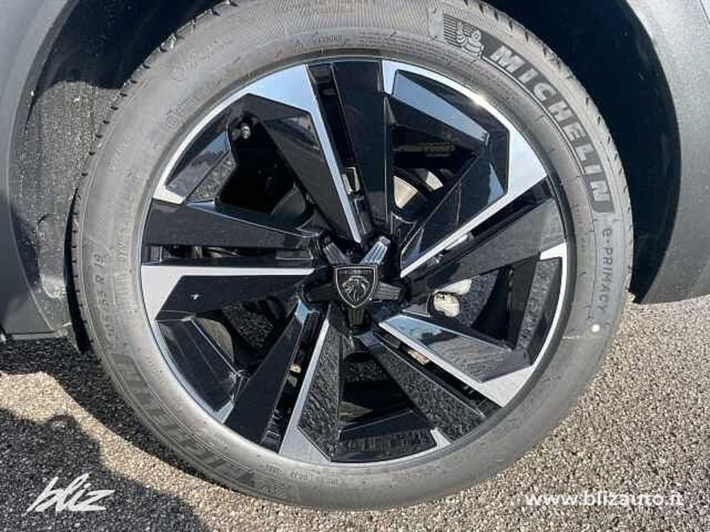 Peugeot 408 nuova a Udine (6)