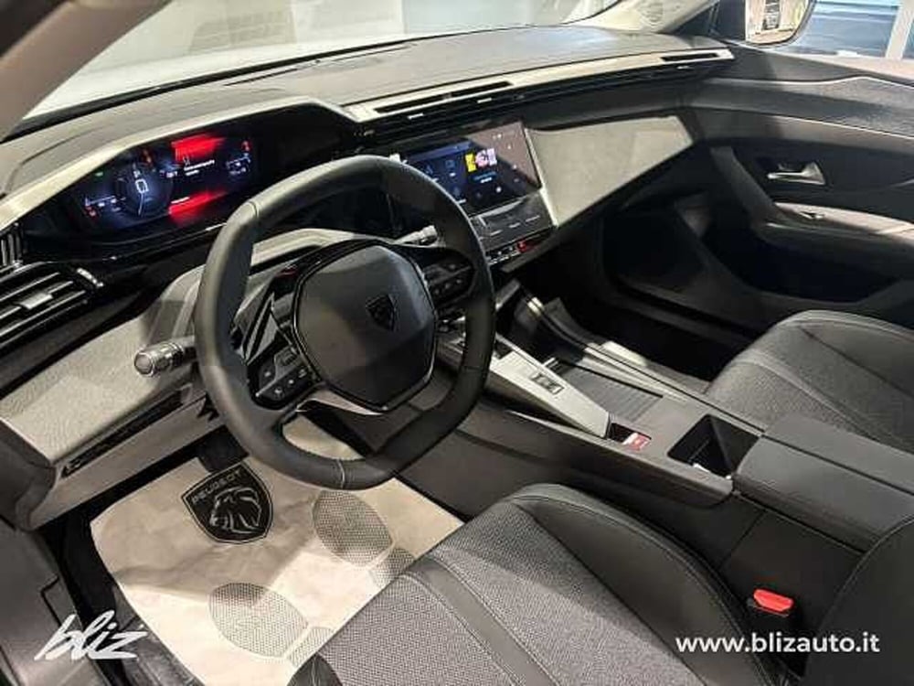 Peugeot 408 nuova a Udine (10)