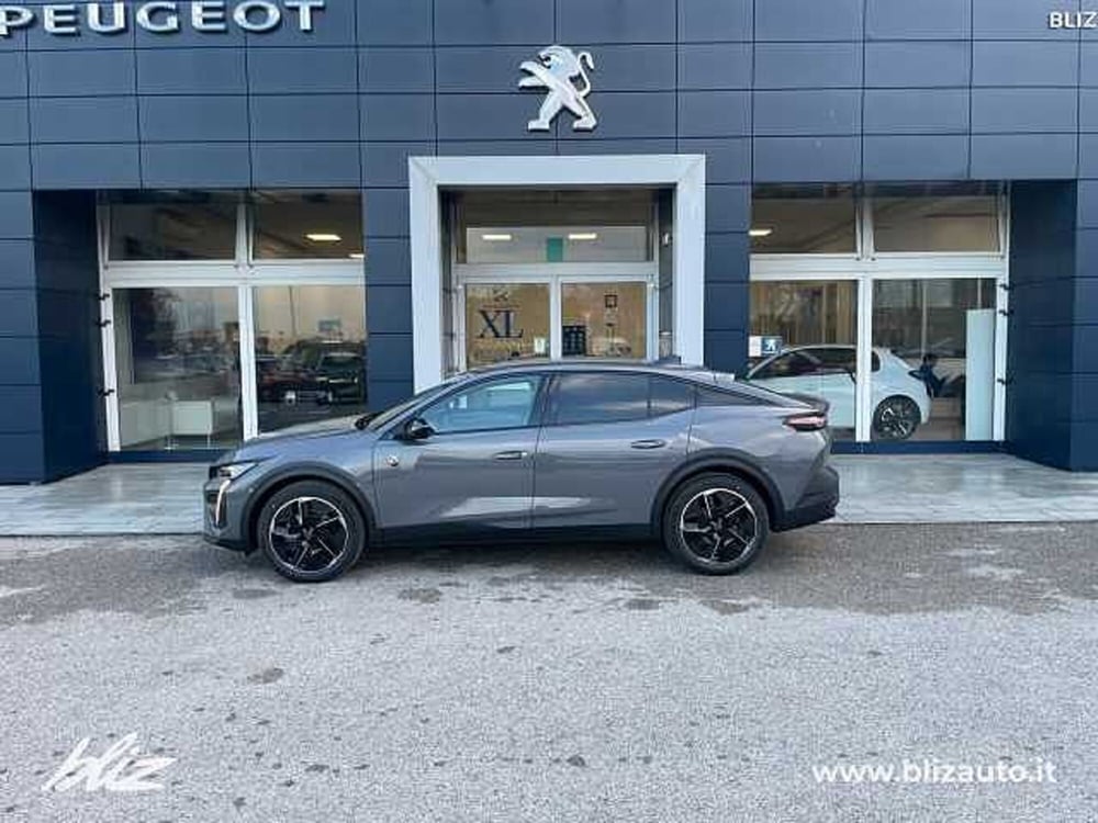 Peugeot 408 nuova a Udine (4)