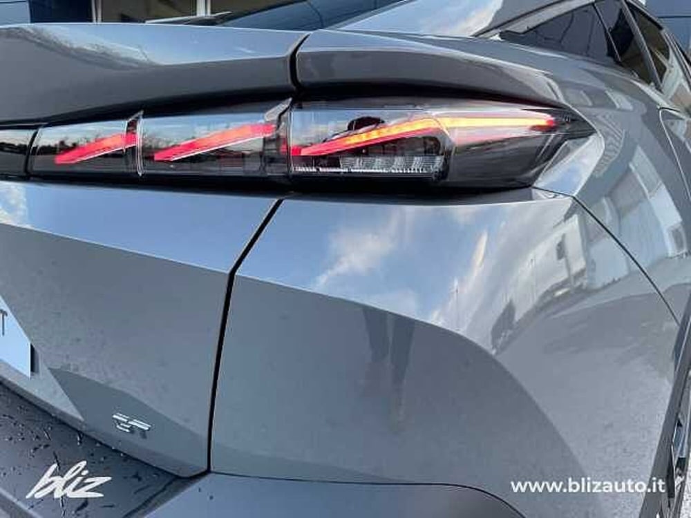 Peugeot 408 nuova a Udine (7)